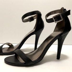 Madden Girl Black 4” Stiletto Ankle Strap Sandals